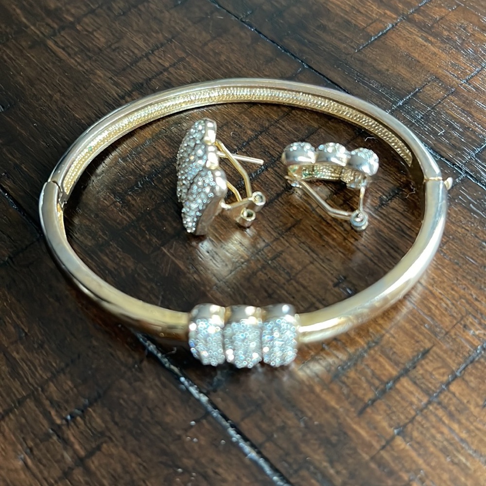 Bangle & Earrings Set Bundle - image 8